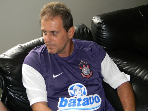 Zé Eduardo garimpa talentos para o Corinthians