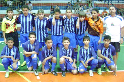 Futsal Ferinhas define três finalistas neste sábado