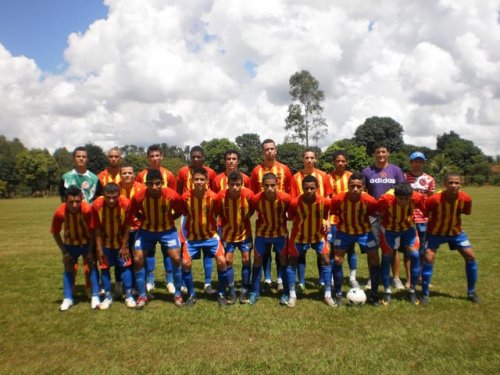 Fátima “A” goleia no Festival de Futebol Amador