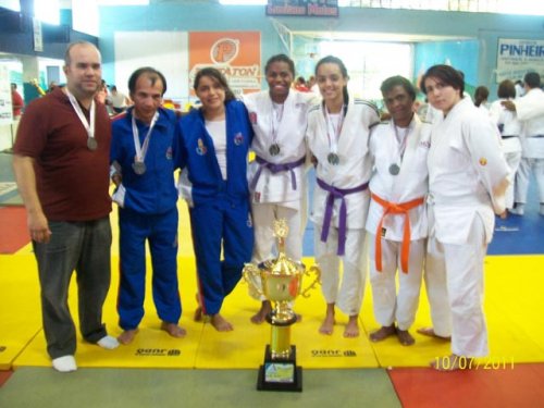 Judô Feminino conquista ótimo resultado nos Jogos Regionais