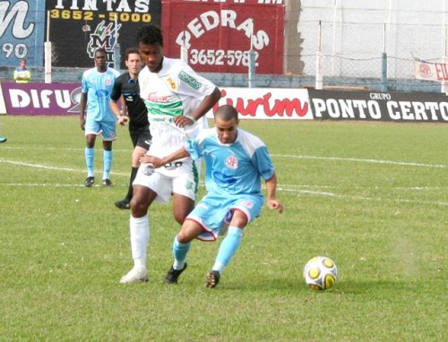 Querido da torcida, Gigante completa 31 anos