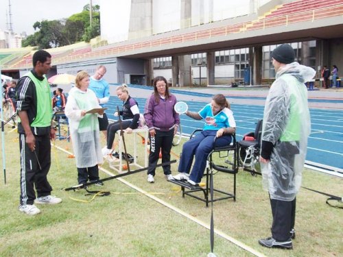 Atletismo PCD ganha medalhas em Mogi-das-Cruzes