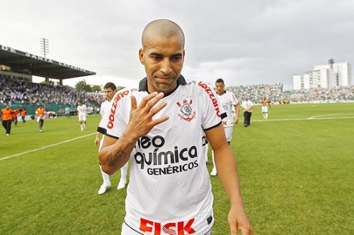 Emerson é suspenso e está fora da 'final'