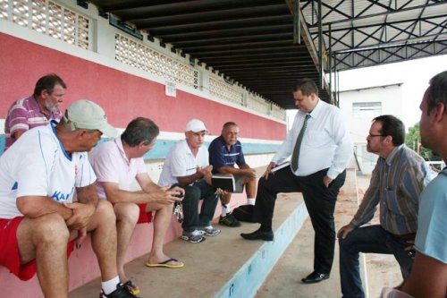 Edson Só é o novo técnico do CAP