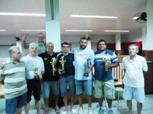 Torneios reúnem associados no CP