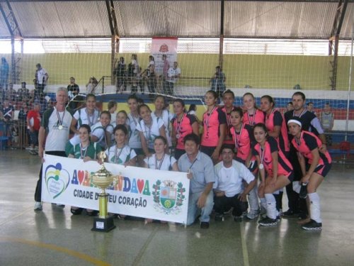 Vôlei de Avanhandava ganha a medalha de ouro nos Regionais