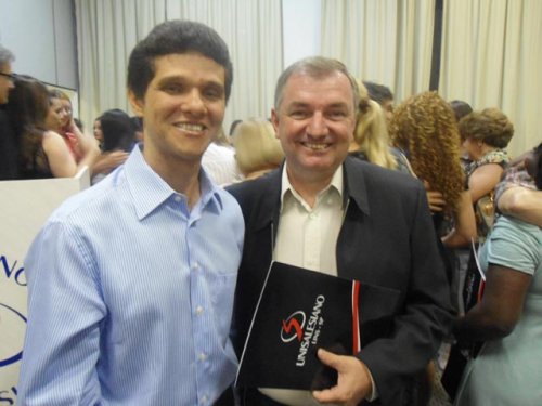 Secretário Municipal de Esportes Interino é homenageado em Lins