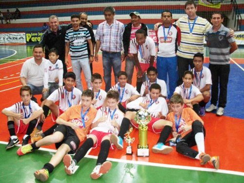 Futebol de Salão: Retesp/SME é campeã das Categorias Sub-13 e Sub-17