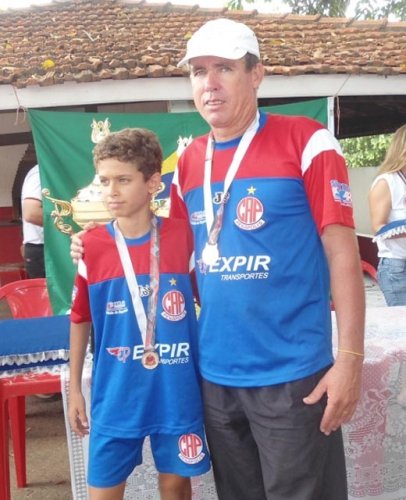 Dentinho se classifica para a Final Estadual
