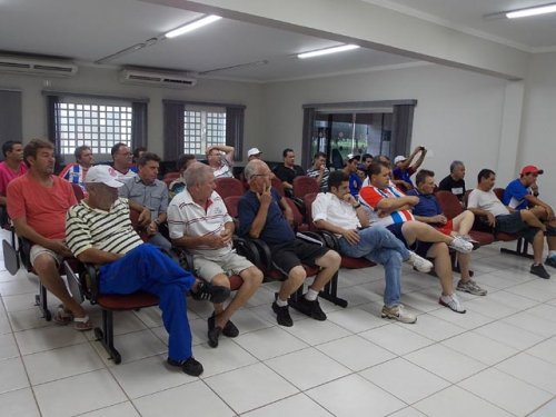 Nilso Moreira é reeleito presidente