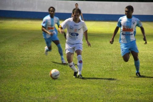Londrina bate o time do Penapolense por 2x1