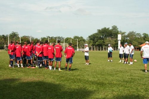 Penapolense joga hoje com o Monte Azul no Tenentão