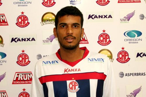Magrão é oficialmente apresentado pela diretoria