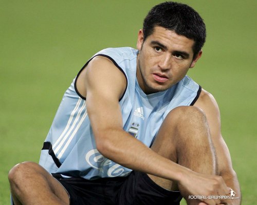 Riquelme poderá reforçar o Palmeiras