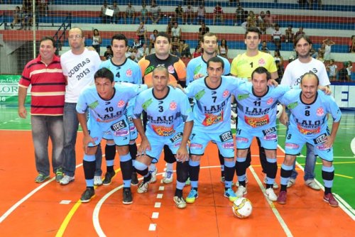 Ferreira Engenharia e Supermercado Bom Demais são semifinalistas