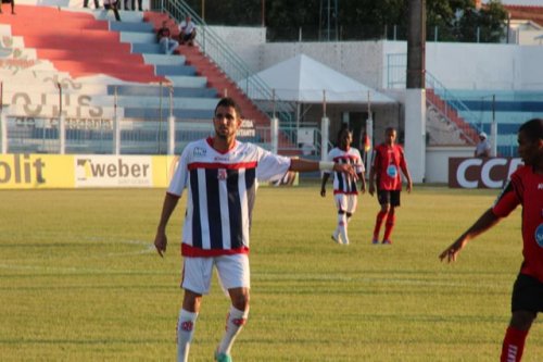 CAP: Neto desfalcará a equipe contra a Barbarense