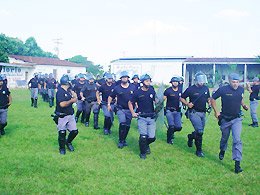 Polícia Militar faz operação de choque na cidade