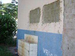 Vereador quer abertura e melhorias do vestiário do campo da Aparecida