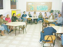 Orçamento Participativo: Recapeamento e horta são assuntos discutidos na Vila Aparecida