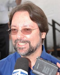 Solenidade: Câmara entrega título de Cidadão para Evandro Losacco