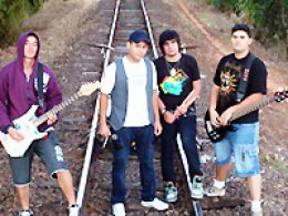 Hoje tem show de rock com a Banda 100Blantes