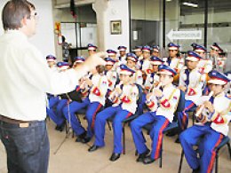 Bombeiros: Banda Jovem Cidadão se apresenta durante inauguração
