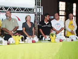 Jogos Regionais 2012: Prefeito acompanha Congresso Técnico em Ilha Solteira e reitera pedidos de votos