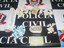 CADEIA: Polícia Civil prende servente por tráfico