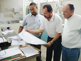 Postão: Zeca Monteiro destaca projeto para reforma de laboratório