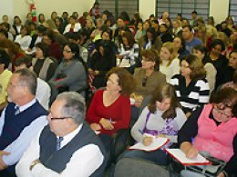 EDUCAÇÃO: Professores têm palestra de prevenção ao bullying