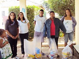 VILA DA INFÂNCIA: Famílias atendidas pela entidade participam de festa