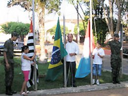 Culto à Bandeira