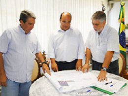 Engenheiro analisa transferência da balança na Assis