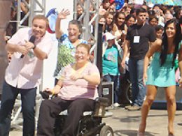 SONHAR MAIS UM SONHO: Jaqueline ganha casa nova, emprego e conhece atletas