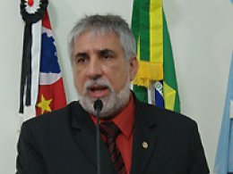 Substituição: Hugo Tadeu se afasta da Câmara para tratamento de saúde
