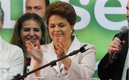 Dilma Rousseff é a primeira mulher eleita presidente do Brasil