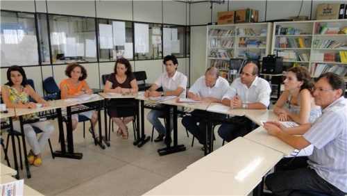 Consultor avalia andamento de projeto infantil em Penápolis