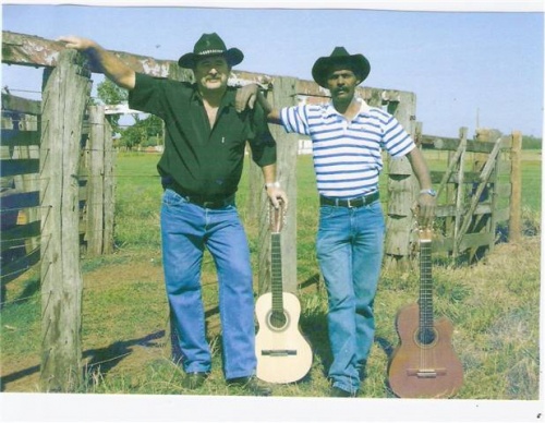 Hoje tem lançamento de CD caipira 