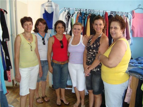 Rotary XV de Março realiza brechó em prol do Lactário
