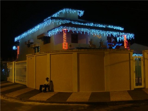 Decoração de Natal faz sucesso entre munícipes
