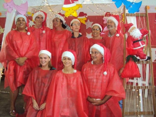 Unisam lança calendário 2011 hoje