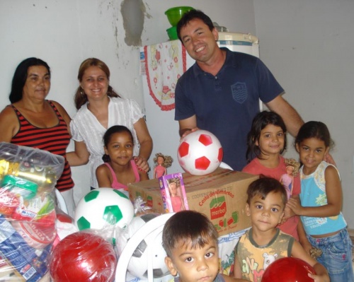 Fundo Social entrega mais de 250 cestas de Natal