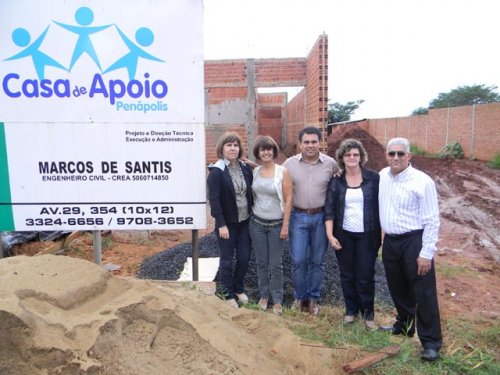 Comitiva: Grupo visitou a construção da Casa de Apoio de Barretos