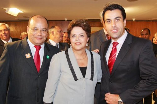 João Luís e Dilma