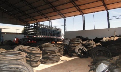 Daep retira quase 2 mil pneus usados do meio ambiente