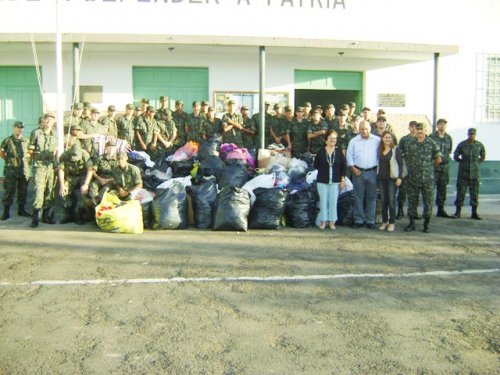 Tiro de Guerra arrecada 9 mil peças de agasalhos
