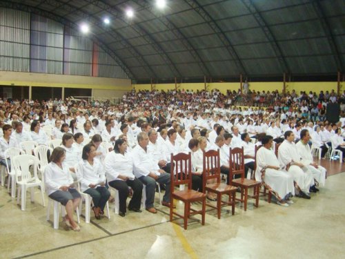 NAGIBÃO: Corpus Christi é celebrado com a união de paróquias