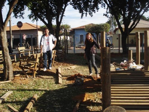 “Praça do Idoso” é construída no Parque Aquático