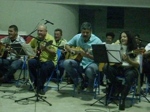 Orquestra Raiz se apresentou na Festa do Sagrado Coração