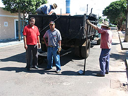 Zezinho Leiteiro consegue benefícios para a Vila Tóquio